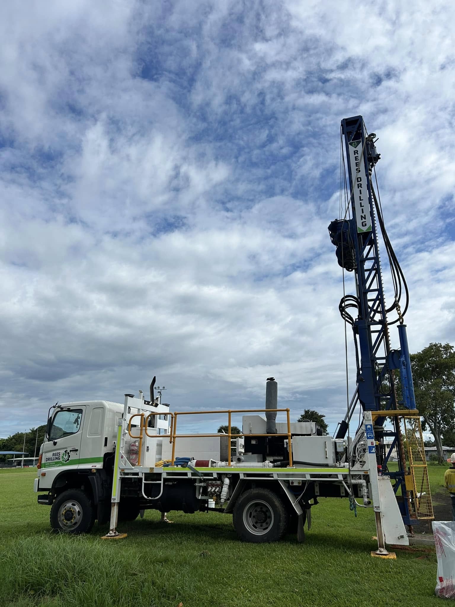 Rees Drilling rig with mast raised