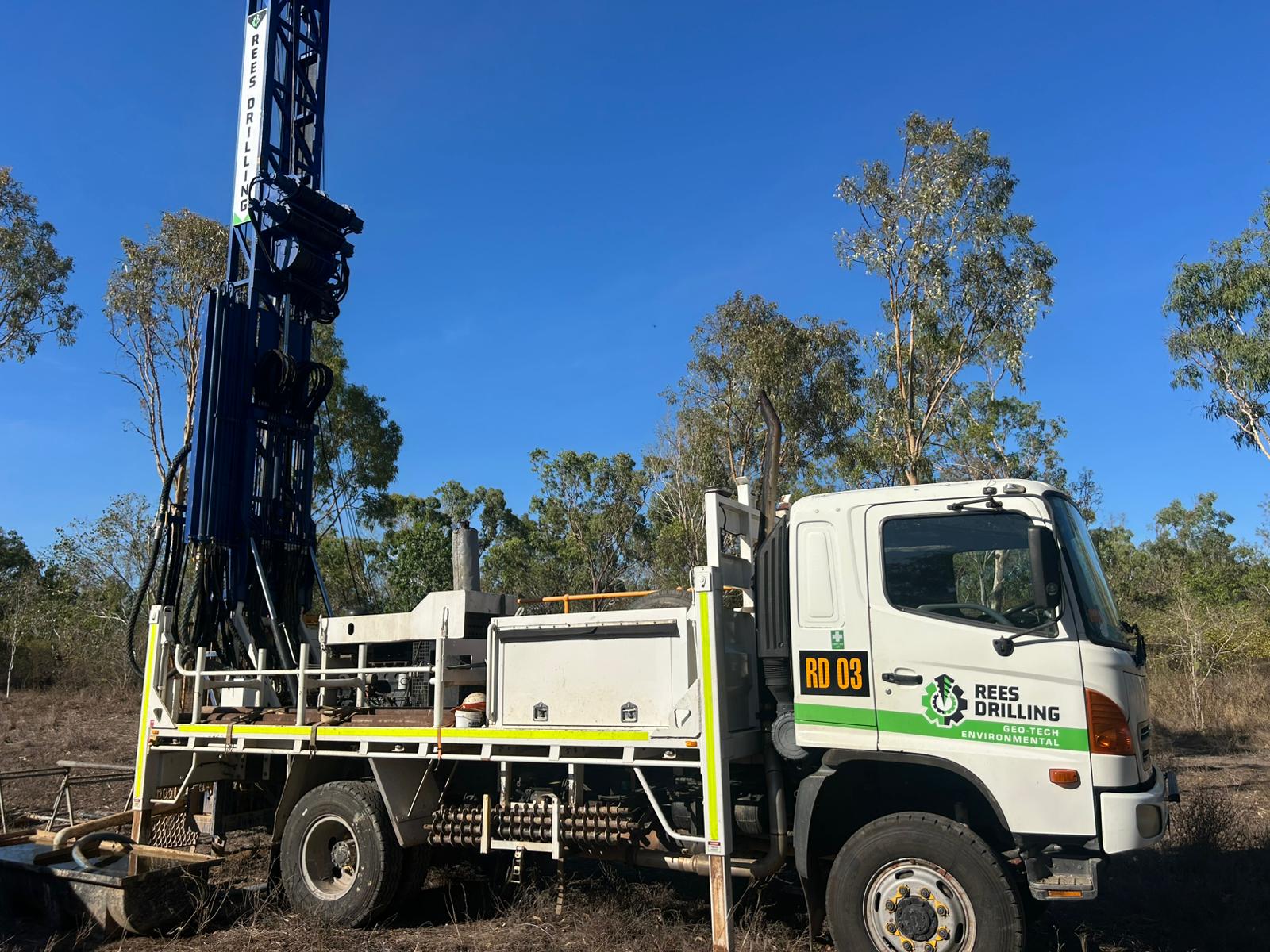 Rees Drilling compact drill rig in field conditions